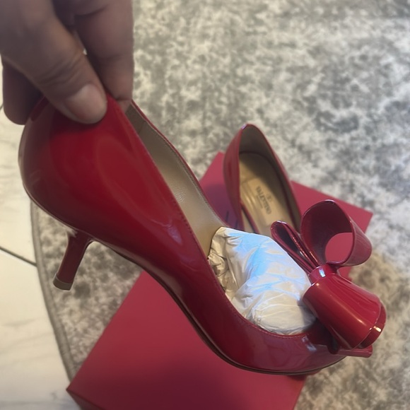 Valentino Patent Bow Low-Heel Pump red with box and bag 35.5 - Picture 4 of 9
